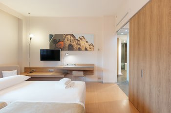 Barcelo Valencia Hotel