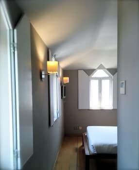 Cascais Hotel