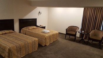 Grand Mir Hotel