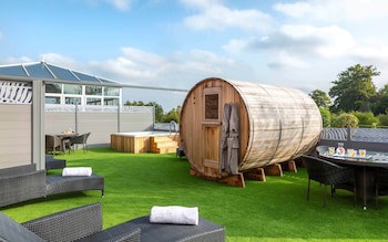 Lion Quays Hotel & Spa