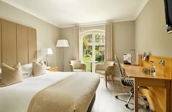 Lion Quays Hotel & Spa