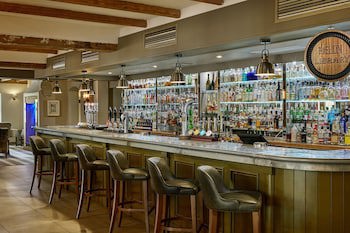 Lion Quays Hotel & Spa