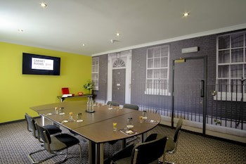 Lion Quays Hotel & Spa