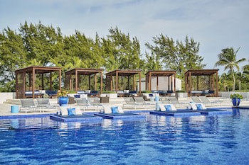 Grand Isle Resort & Residences