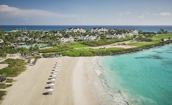 Grand Isle Resort & Residences