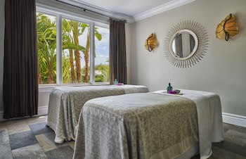 Grand Isle Resort & Residences