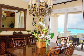 Grand Isle Resort & Residences