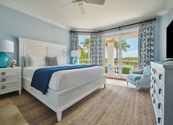 Grand Isle Resort & Residences