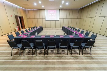 Crowne Plaza Asuncion, An Ihg Hotel
