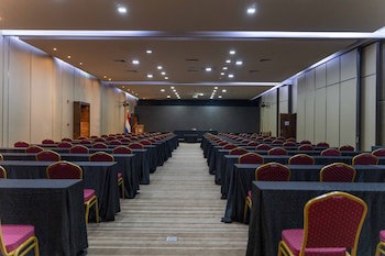 Crowne Plaza Asuncion, An Ihg Hotel