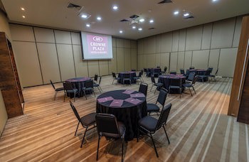 Crowne Plaza Asuncion, An Ihg Hotel