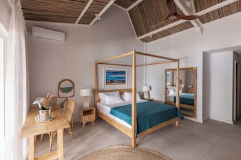 Cotton Bay Hotel
