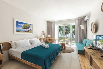 Cotton Bay Hotel