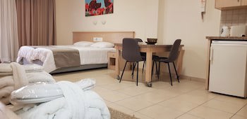 Senator Hotel Apartments - Adults Only galeri fotoğrafı