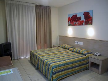 Senator Hotel Apartments - Adults Only galeri fotoğrafı