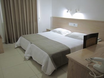 Senator Hotel Apartments - Adults Only galeri fotoğrafı