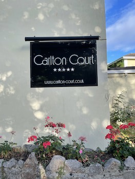 Carlton Court