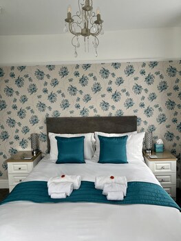 Bentley Lodge Guest House