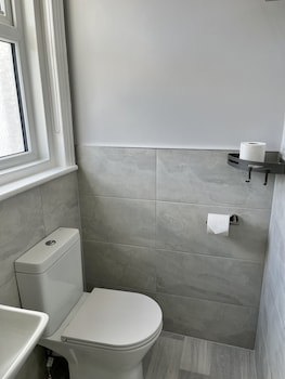 Bentley Lodge Guest House