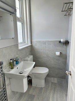 Bentley Lodge Guest House