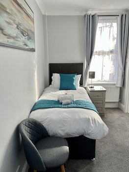 Bentley Lodge Guest House