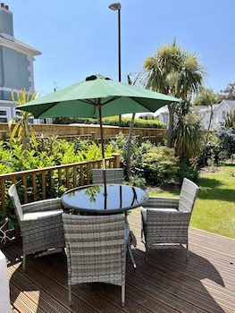 Bentley Lodge Guest House