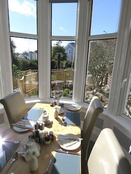 Bentley Lodge Guest House