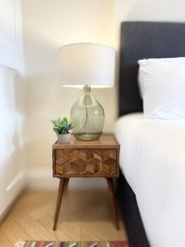 Glenlyn Hotel & Apartments
