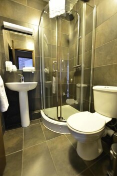 Birch Hotel