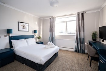 Birch Hotel