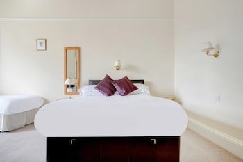 Kirkconnel Hall Hotel