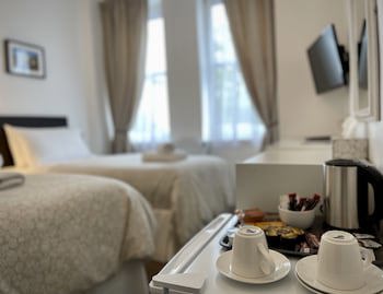 Gateway Hotel