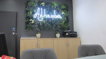 Alhambra Hotel