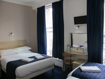 Alhambra Hotel