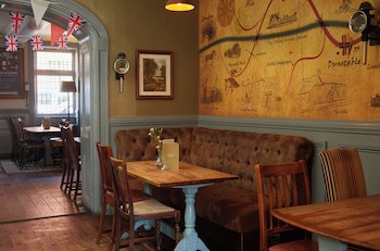 Cock Hotel Stony Stratford By Greene King Inns