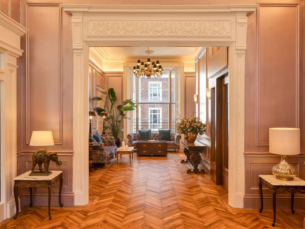 Albany House