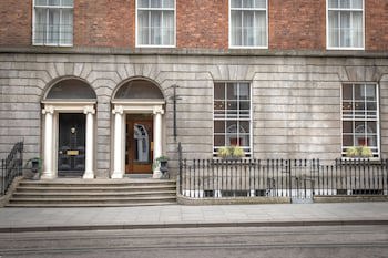 Albany House