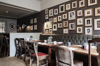The Swan Hotel