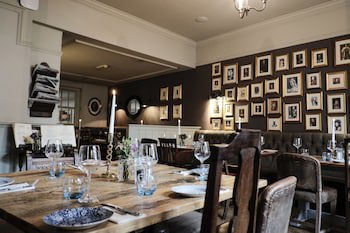The Swan Hotel