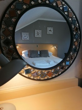 George Borrow Hotel