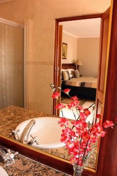 Eagles Nest Lodge