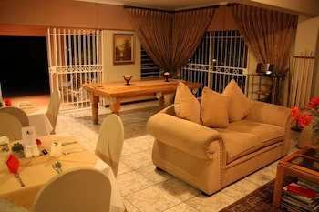 Eagles Nest Lodge