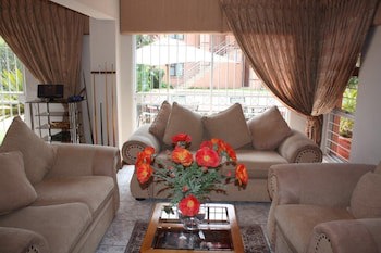 Eagles Nest Lodge