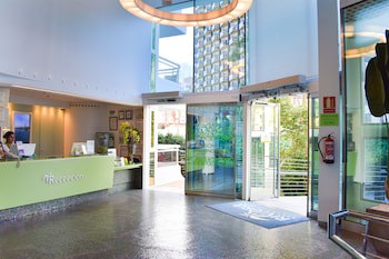 Riviera Beachotel - Recommended For Adults
