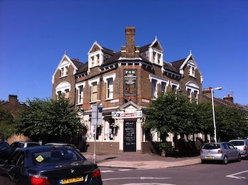 Forest Gate Hotel