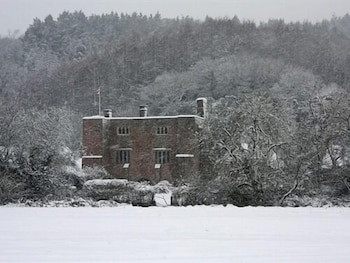 Bickleigh Castle Hotel