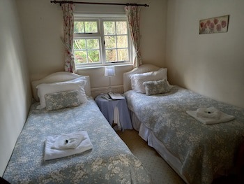 Bickleigh Castle Hotel