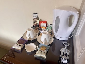 Albert & Victoria Guest House