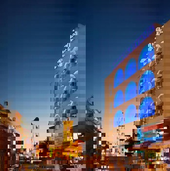 Livadhiotis City Hotel