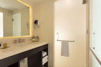 Doubletree By Hilton Toluca